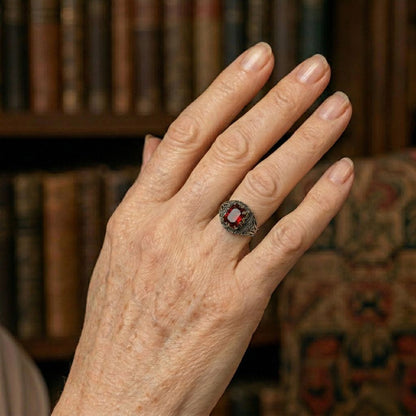 Klara Ruvienne Ring