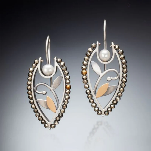 Vintage Hollow Flower & Pearl Earrings