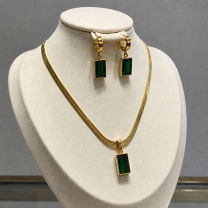 Iselotte Verdain Jewelry Set