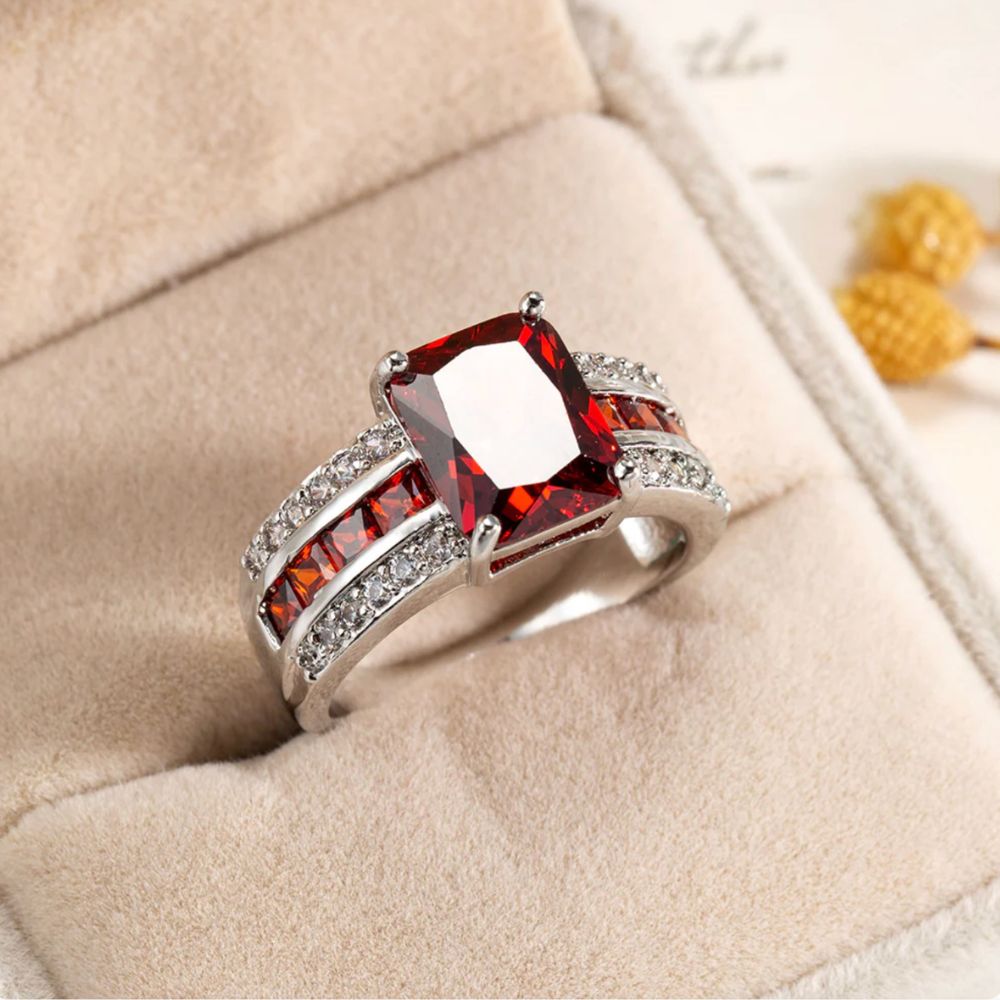 Kassira Redmont Ring