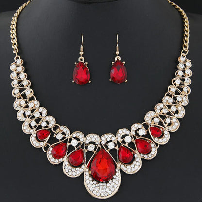 Maevina Crimselle Jewelry Set