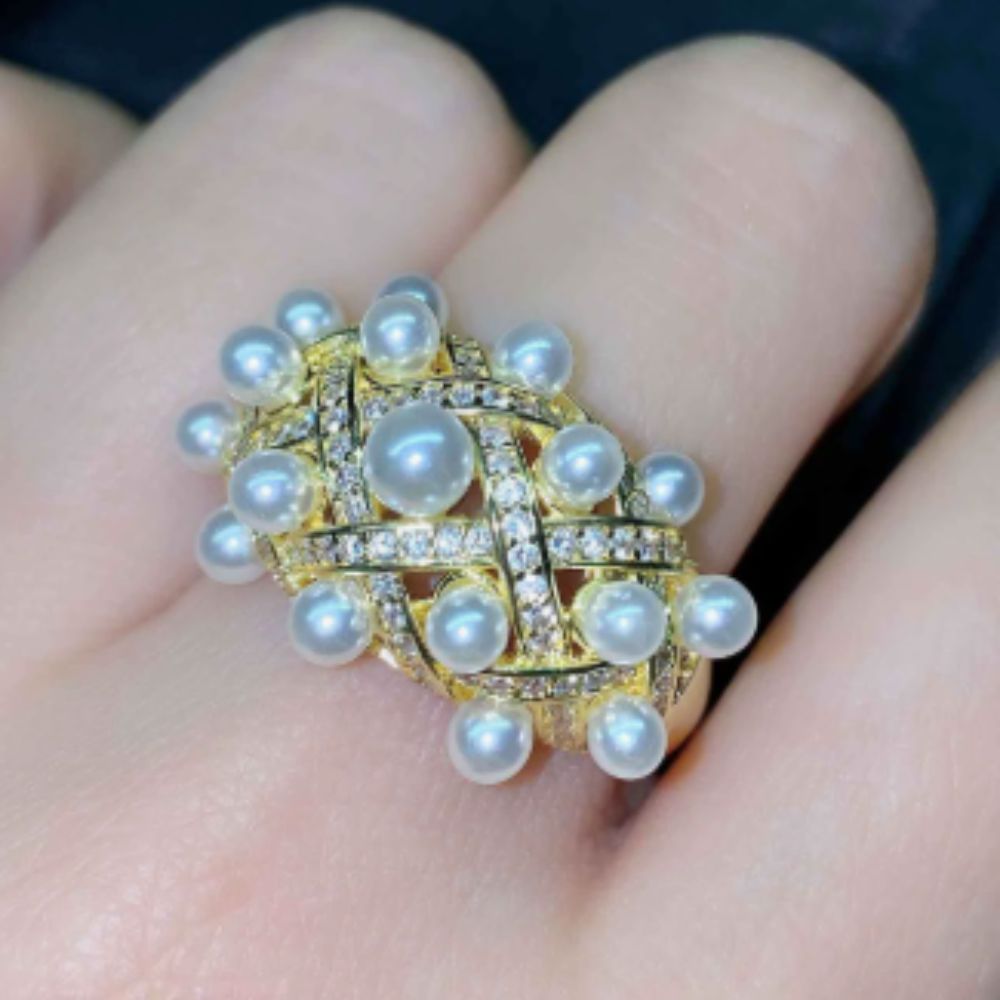Vintage Pearl & Zirconia Gold Ring