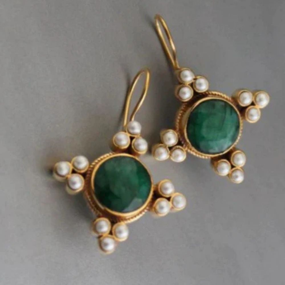 Gaby Vintage Pearl Earrings